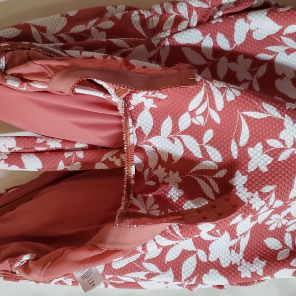 BIRDSONG Women's Ruffle Halter Underwire Tankini Swimsuit Top Red Floral - Picture 11 of 14